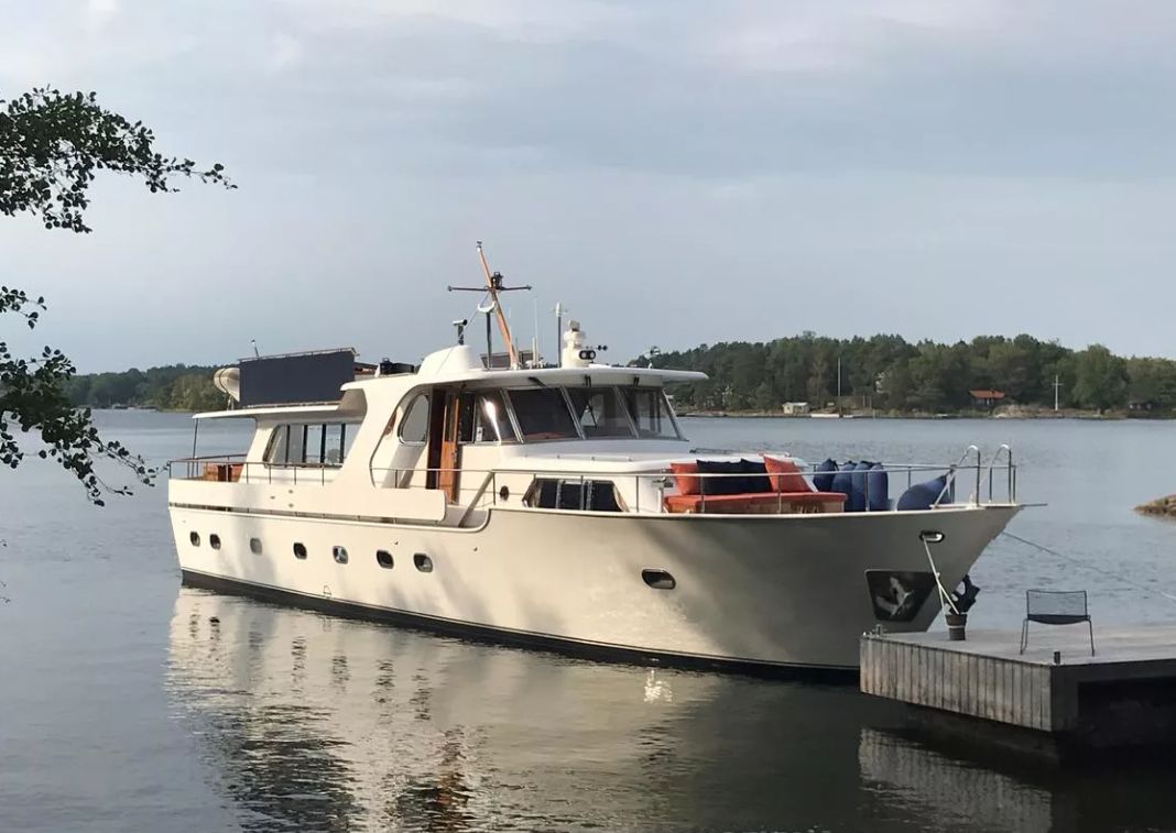Båtcharter stockholm  upplev skärgården på dina villkor