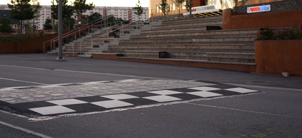 Vägmålning som skapar ordning, flöde och trygg trafikmiljö